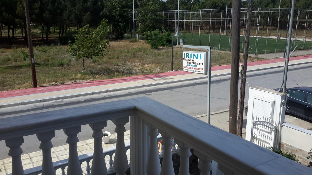 Irini Apartments Keramotí Esterno foto